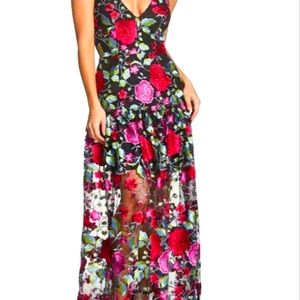 Dress The Population Leticia Plunging Floral Gown